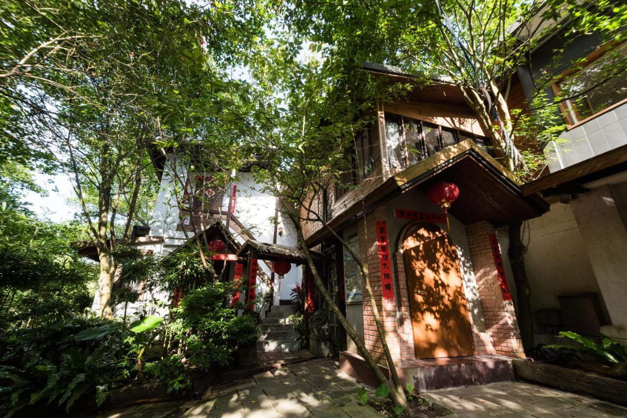 Zhou Ye Cottage Sanyi Luaran gambar